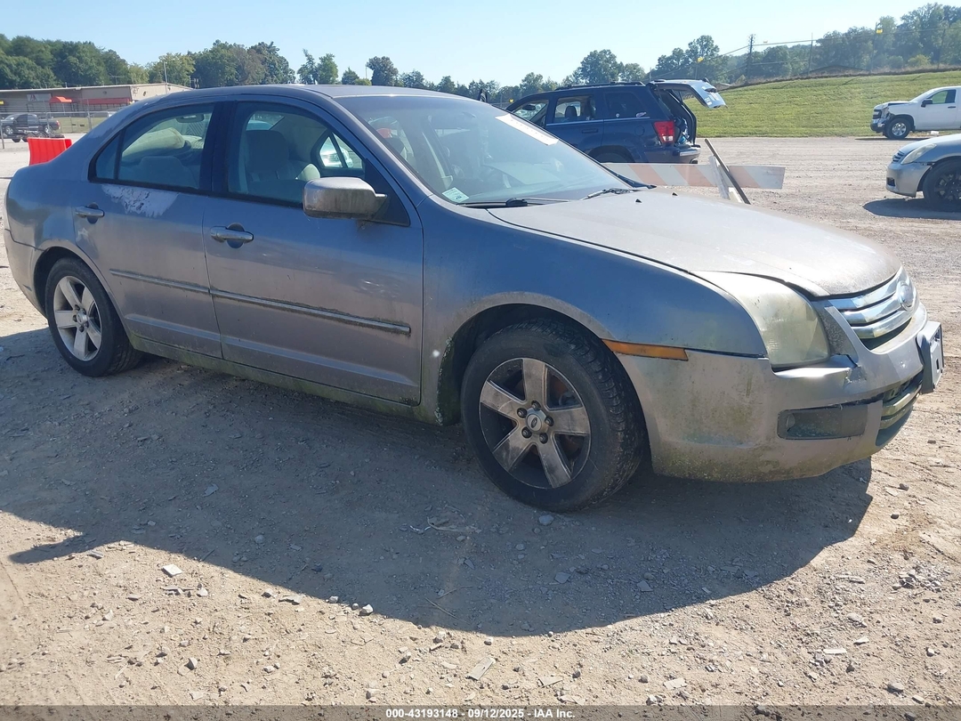 Vue de 2006 Ford Fusion Se, angle 1