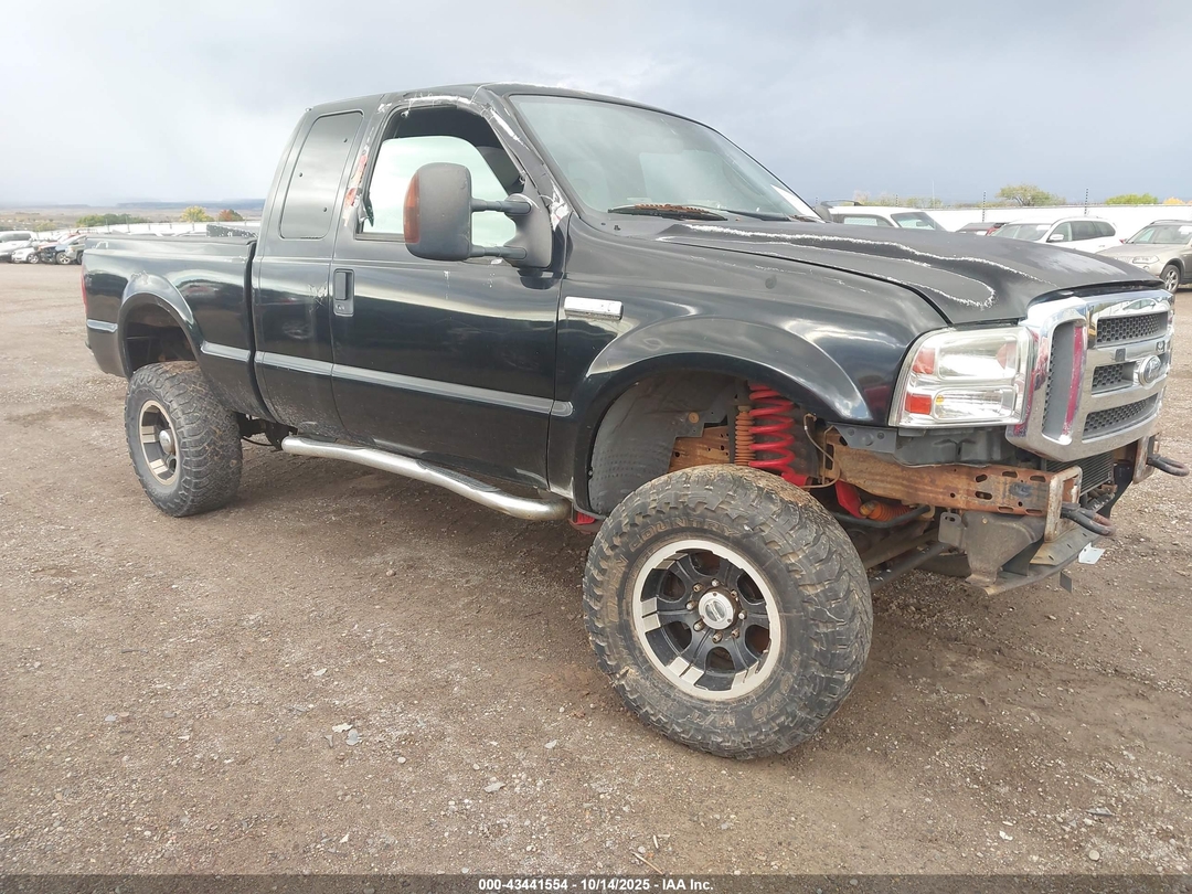 Вид 2005 Ford F-250 Lariat/Xl/Xlt, угол 1