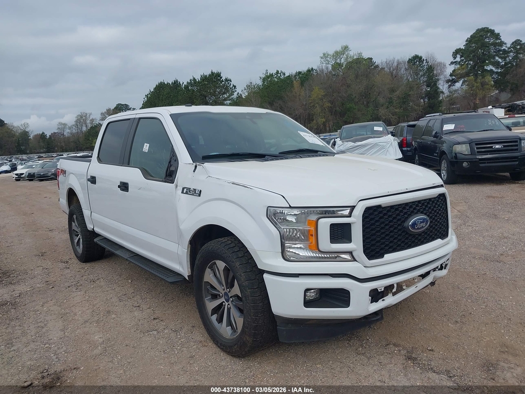 منظر 2019 Ford F-150 Xlt، زاوية 1