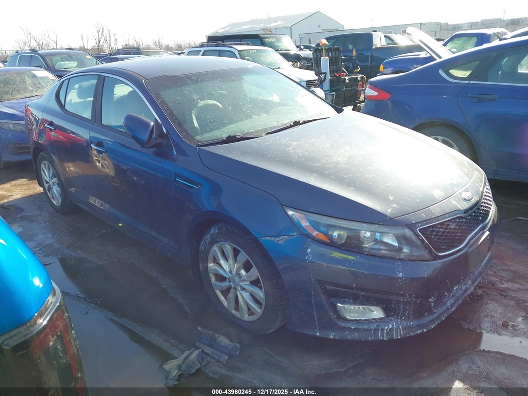 2015 Kia Optima Ex view, angle 1