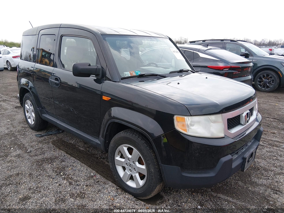 2010 Honda Element Ex view, angle 1