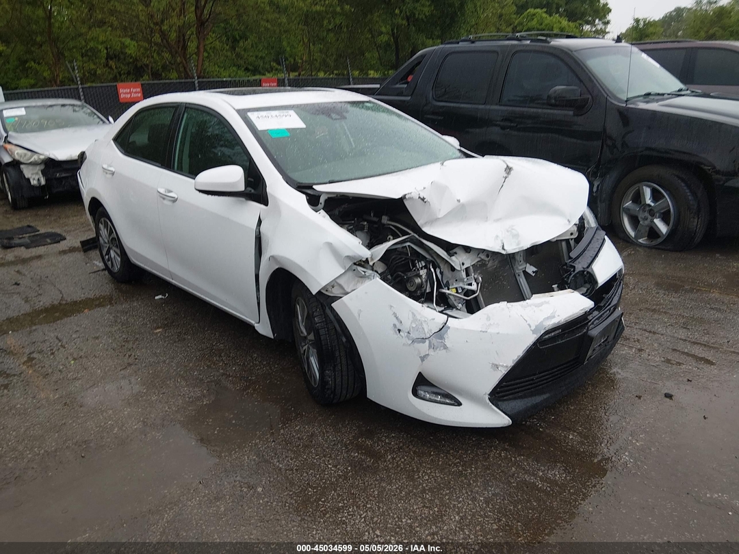Вид 2017 Toyota Corolla Xle, угол 1