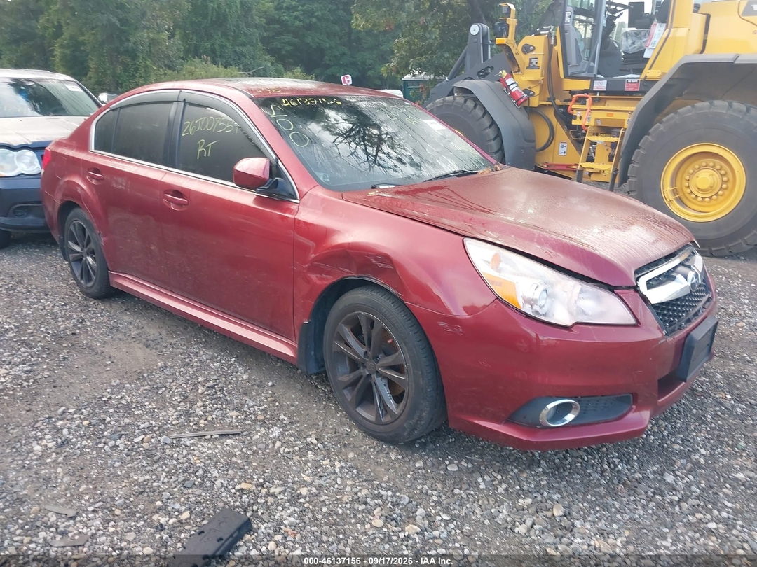 Vue de 2014 Subaru Legacy 2.5I Limited, angle 1