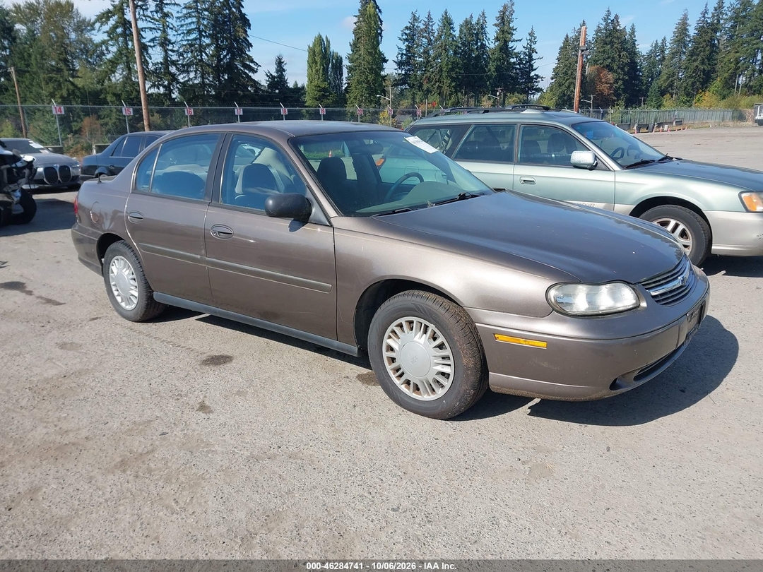 Vue de 2001 Chevrolet Malibu, angle 1