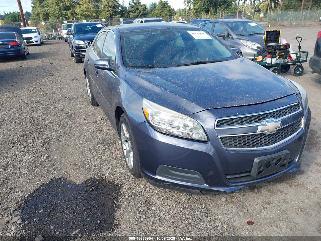Вид 2013 Chevrolet Malibu Eco 1LT, угол 1