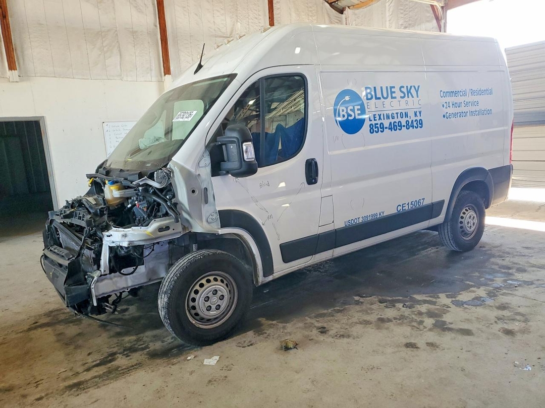 Вид 2025 RAM PROMASTER 2500 DELIVERY VAN, угол 1