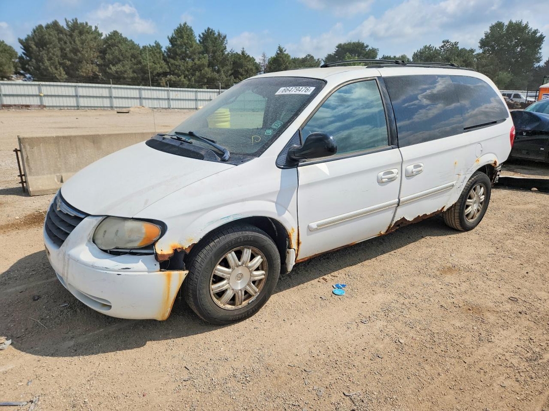 Vista de 2006 CHRYSLER TOWN &amp; COUNTRY TOURING, ángulo 1