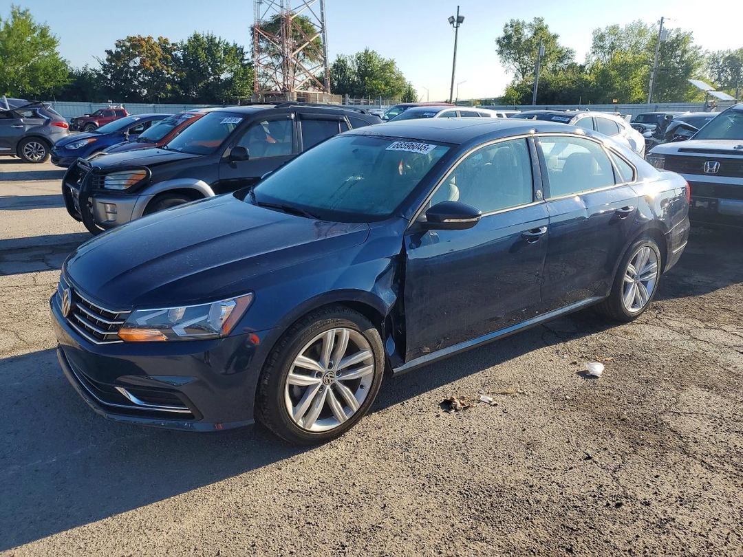 Вид 2019 VOLKSWAGEN PASSAT WOLFSBURG, угол 1