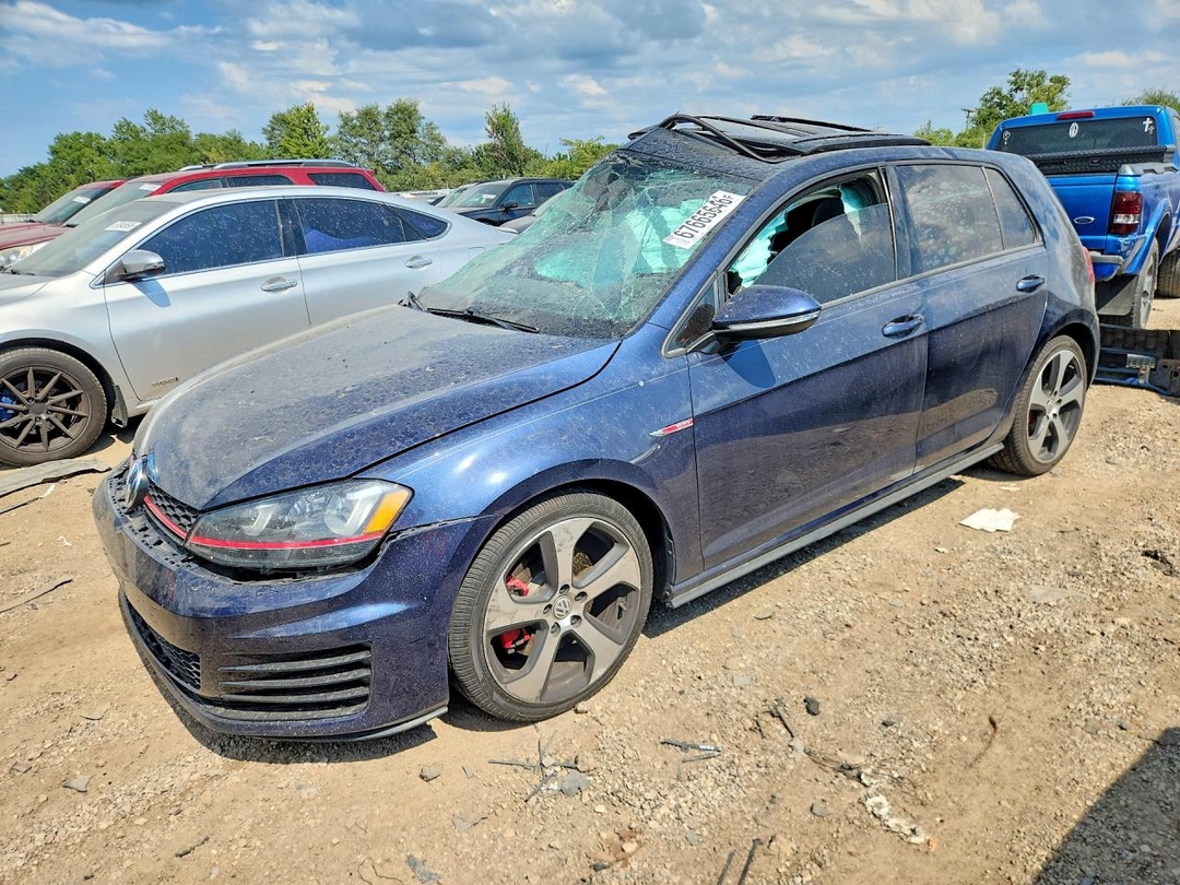 Вид 2016 VOLKSWAGEN GTI S/SE, угол 1
