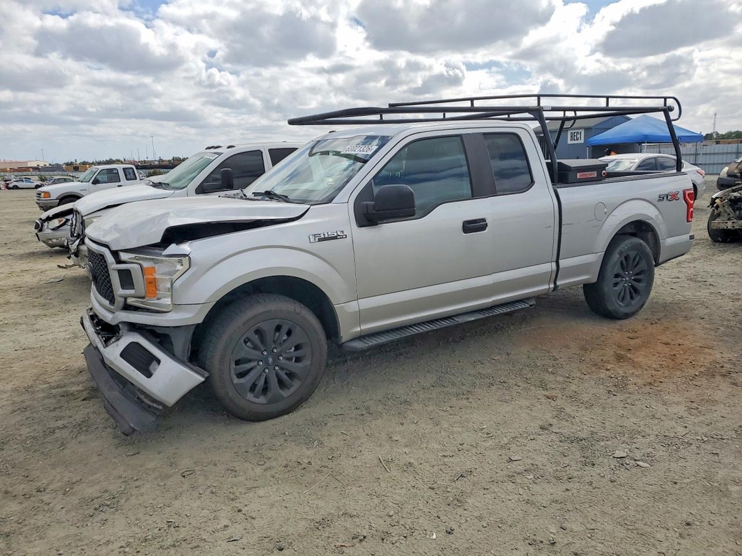 Вид 2018 FORD F150 SUPER CAB, угол 1
