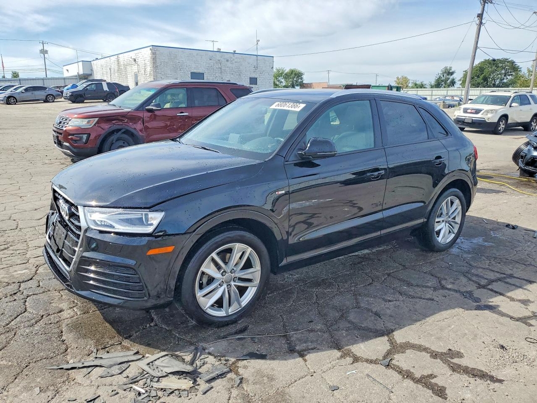 Вид 2018 AUDI Q3 PREMIUM, угол 1