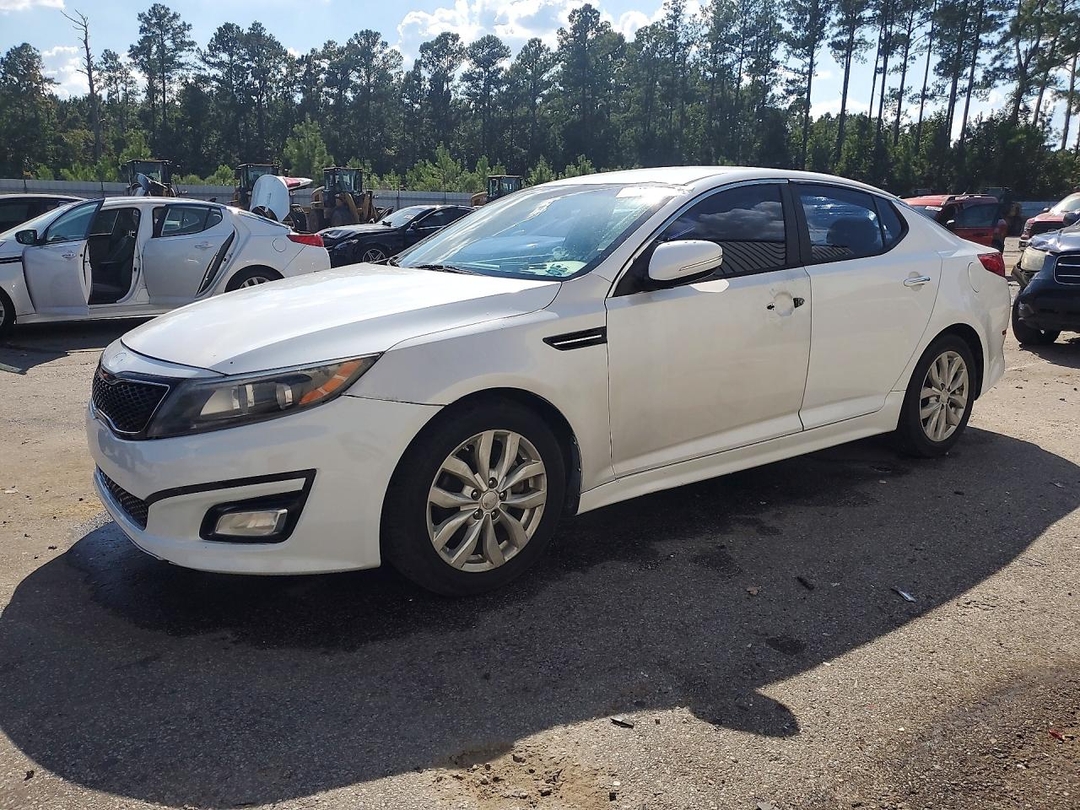 Vedere 2015 KIA OPTIMA LX, unghi 1