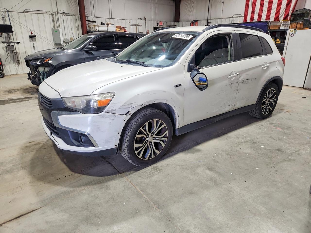Vista de 2017 MITSUBISHI OUTLANDER SPORT SEL, ángulo 1