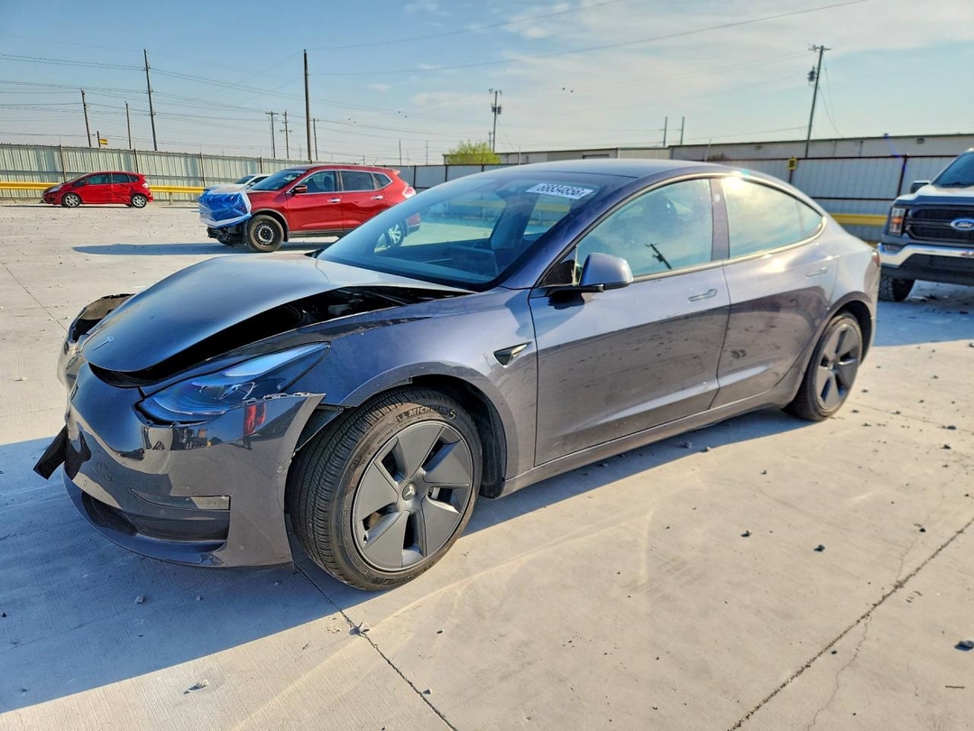 منظر 2022 TESLA MODEL 3، زاوية 1