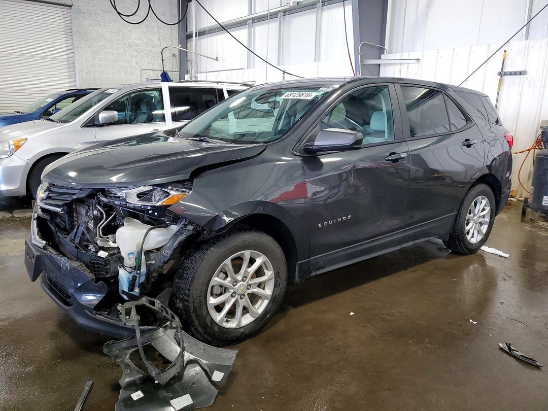 Vue de 2021 CHEVROLET EQUINOX LS, angle 1