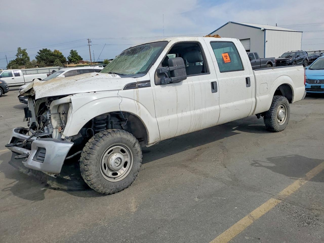Вид 2012 FORD F250 SUPER DUTY, угол 1