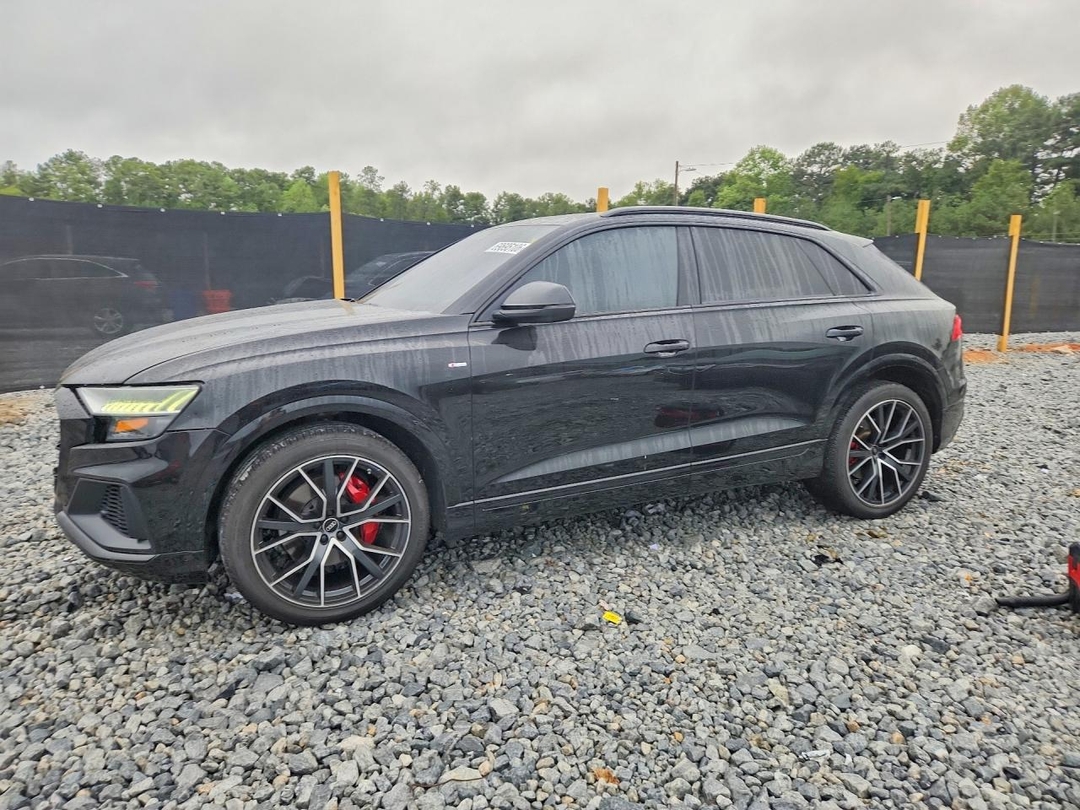 Vista de 2022 AUDI Q8 PRESTIGE S-LINE, ángulo 1