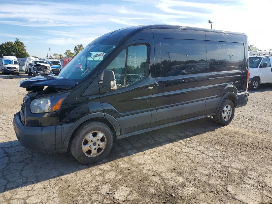 Вид 2017 FORD TRANSIT T-250, угол 1