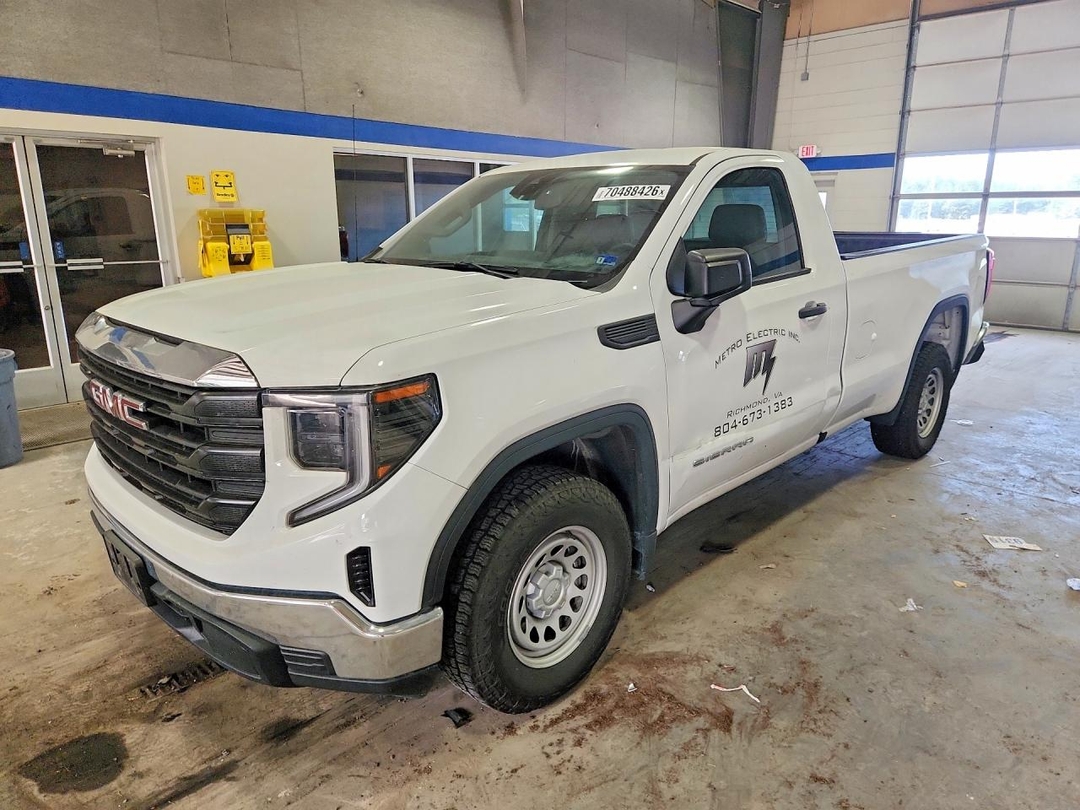 Vista de 2023 GMC SIERRA C1500, ángulo 1