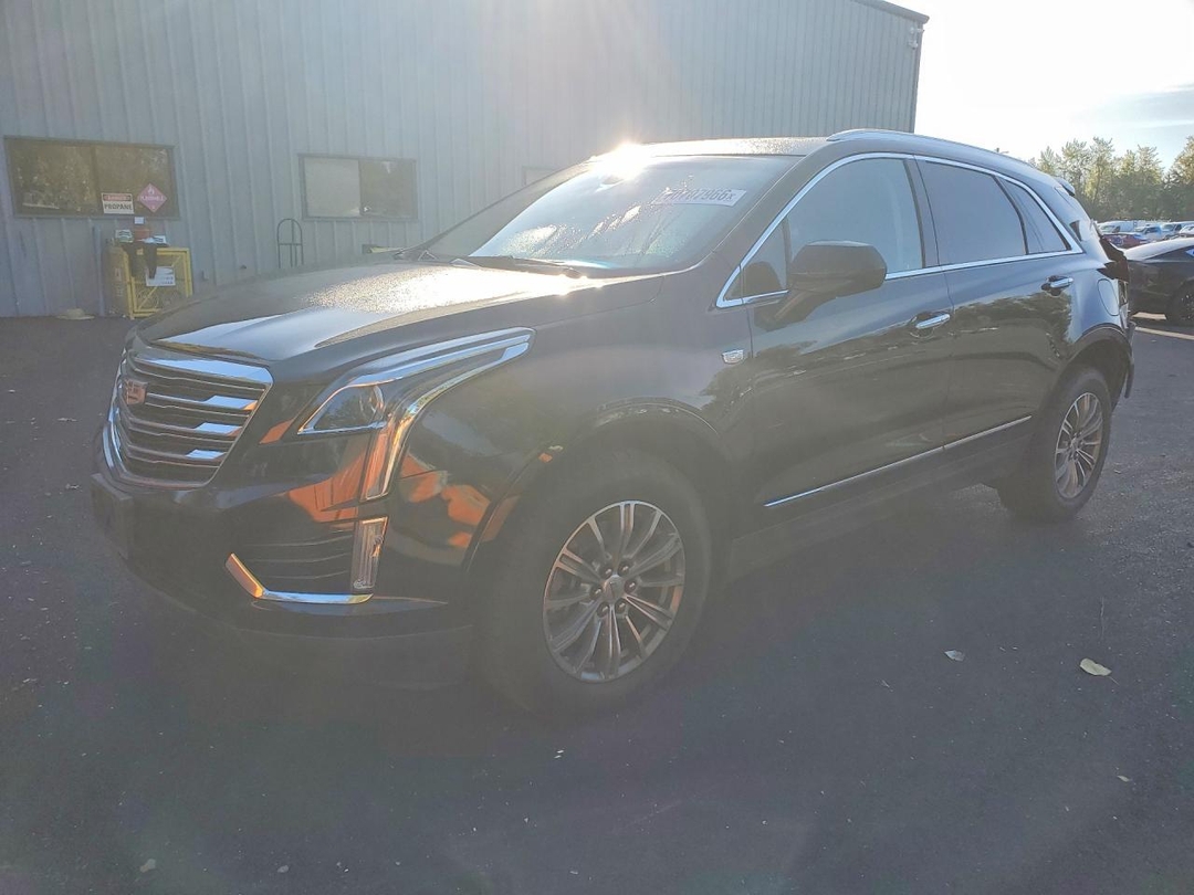 Vedere 2018 CADILLAC XT5 LUXURY, unghi 1
