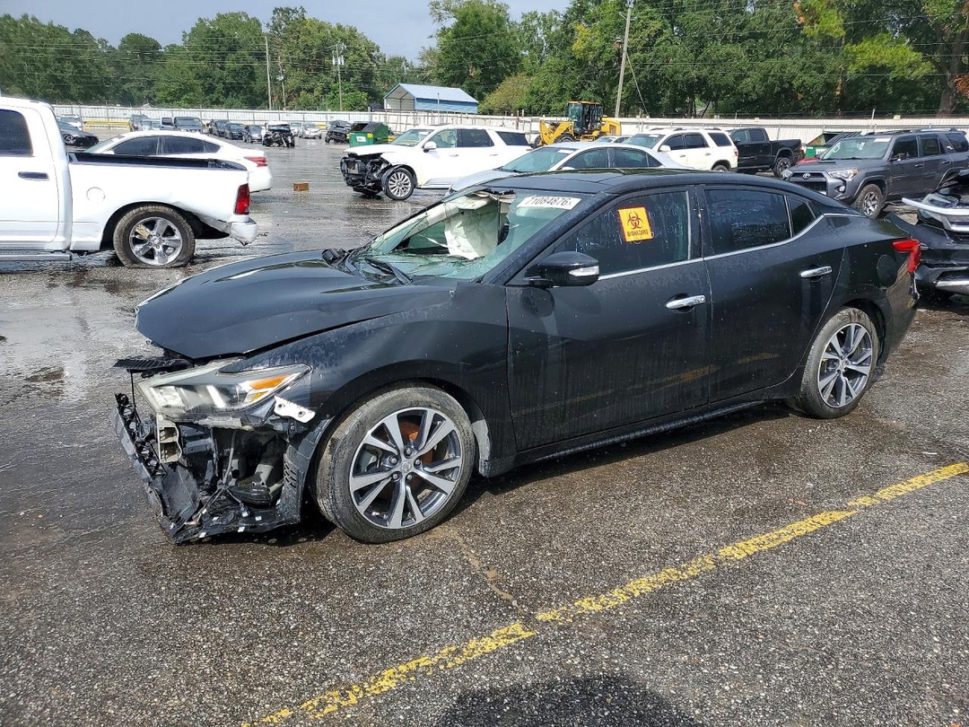 Вид 2017 NISSAN MAXIMA 3.5 SL, угол 1