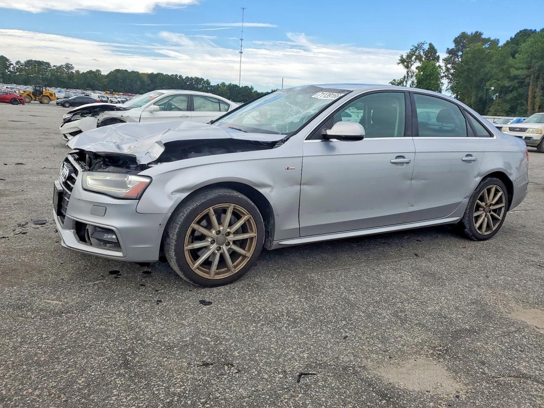 Vista de 2015 AUDI A4 PREMIUM, ángulo 1