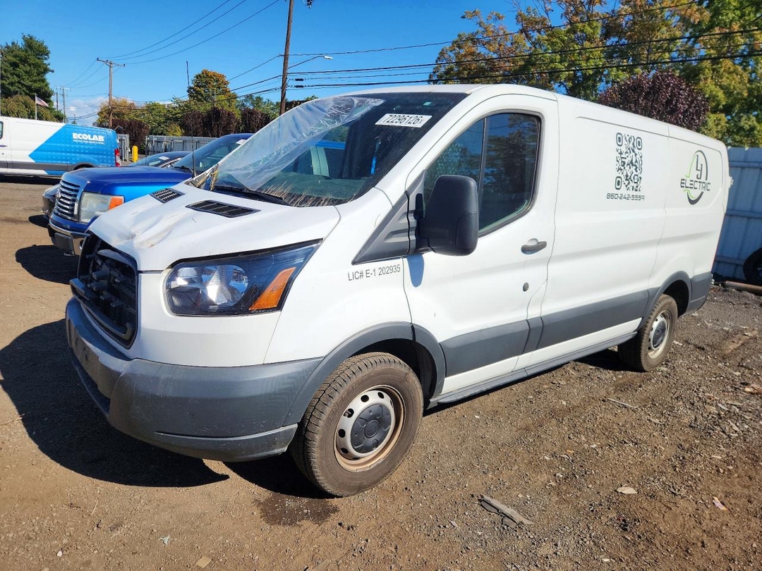 منظر 2018 FORD TRANSIT 250 DELIVERY VAN، زاوية 1
