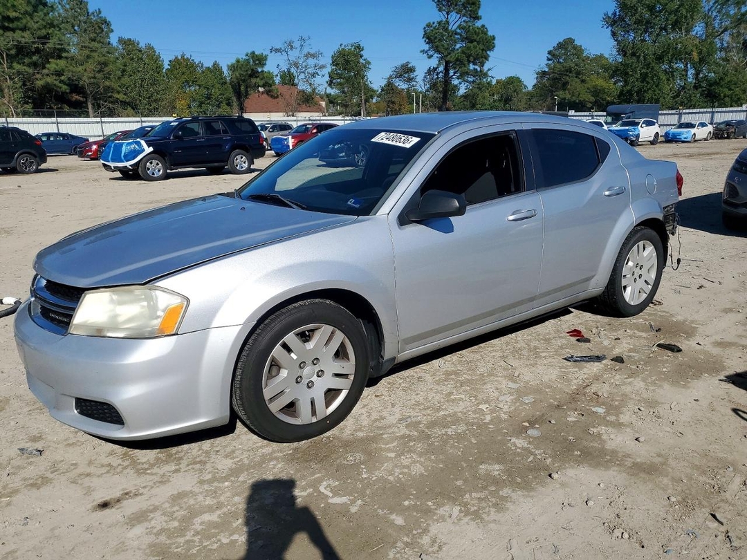 Vista de 2011 DODGE AVENGER EXPRESS, ángulo 1