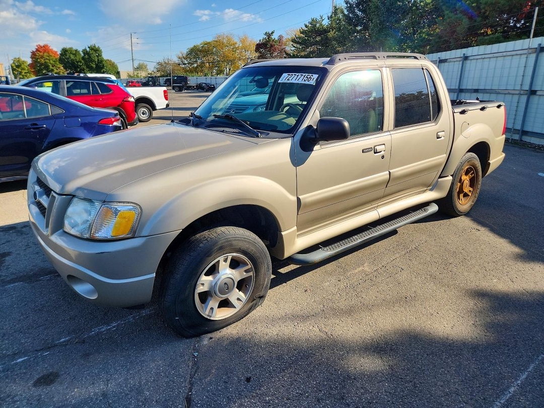 منظر 2004 FORD EXPLORER SPORT TRAC، زاوية 1