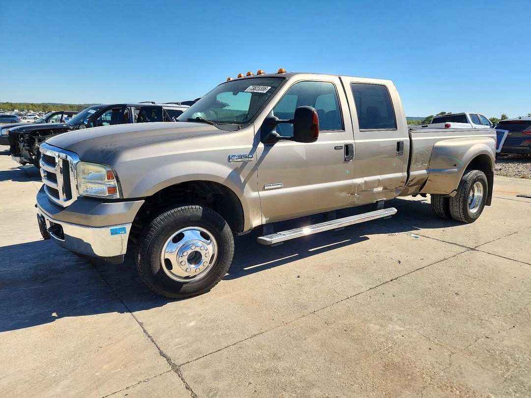 منظر 2006 FORD F350 SUPER DUTY، زاوية 1