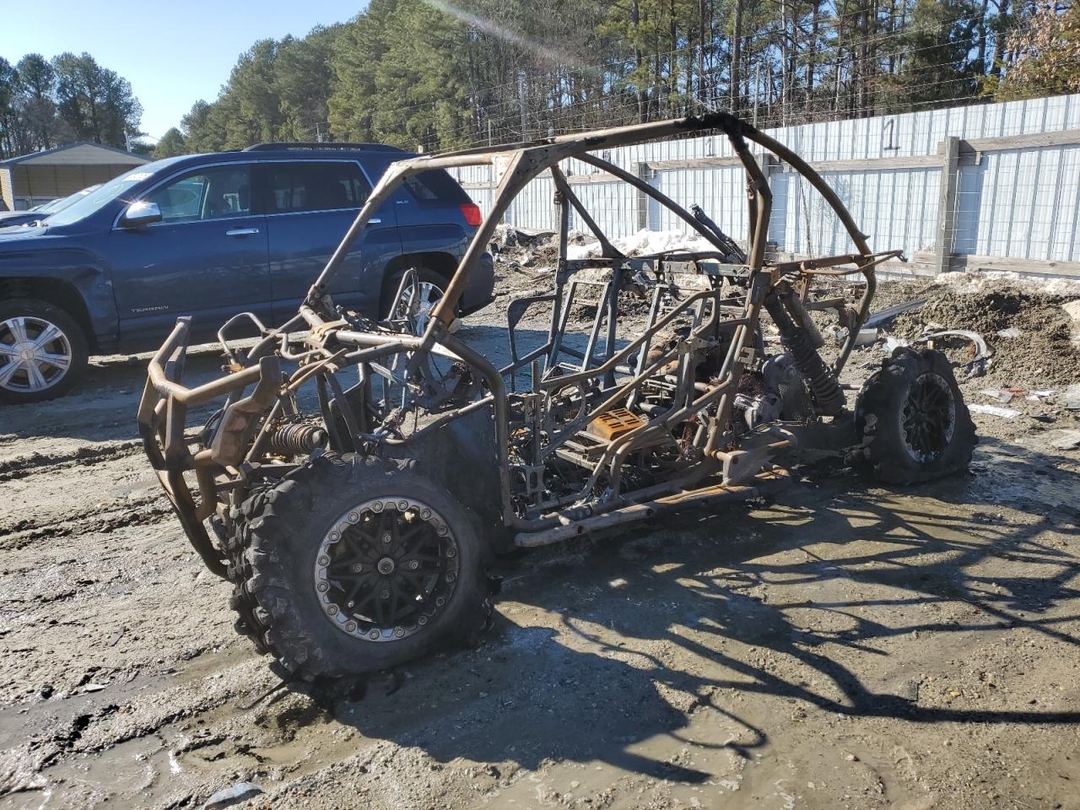 Вид 2021 KAWASAKI KRF 1000 A, угол 1