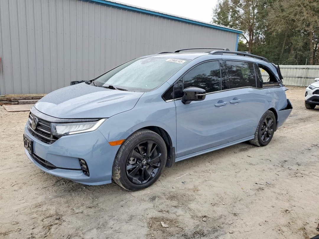 Вид 2024 HONDA ODYSSEY SPORT, угол 1