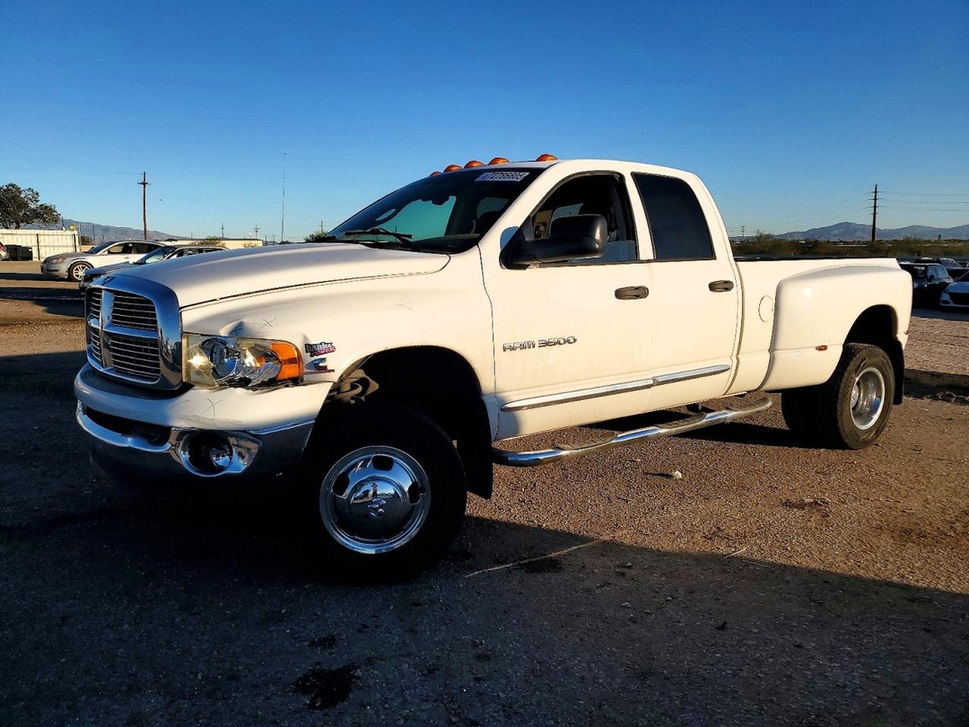Вид 2005 DODGE RAM 3500 ST, угол 1