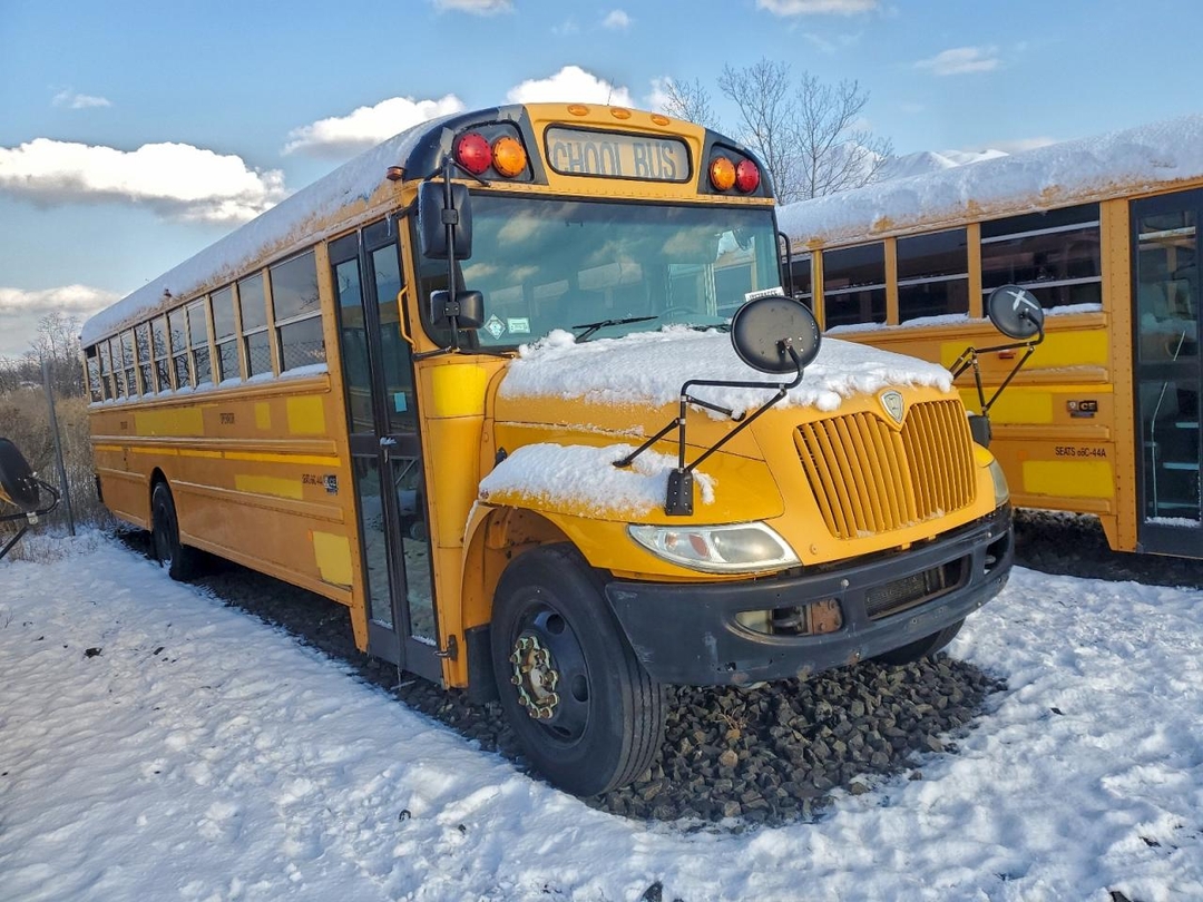 Vista de 2011 IC PB105 SCHOOL BUS, ángulo 1