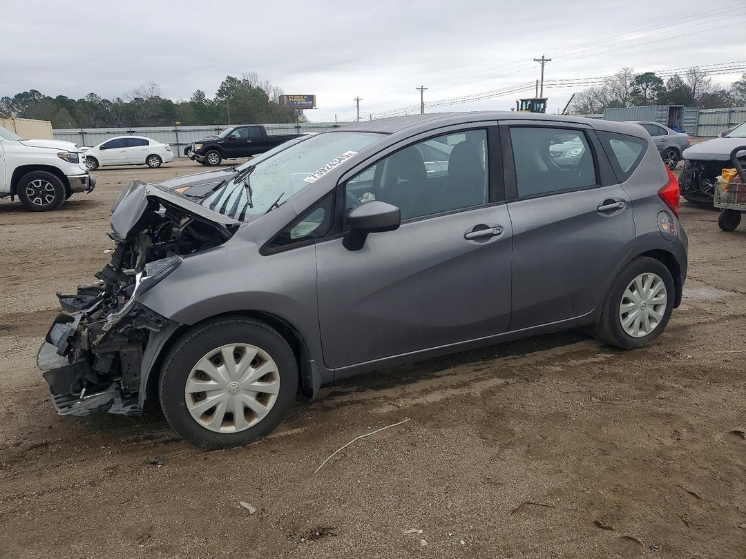 Вид 2016 NISSAN VERSA NOTE S, угол 1