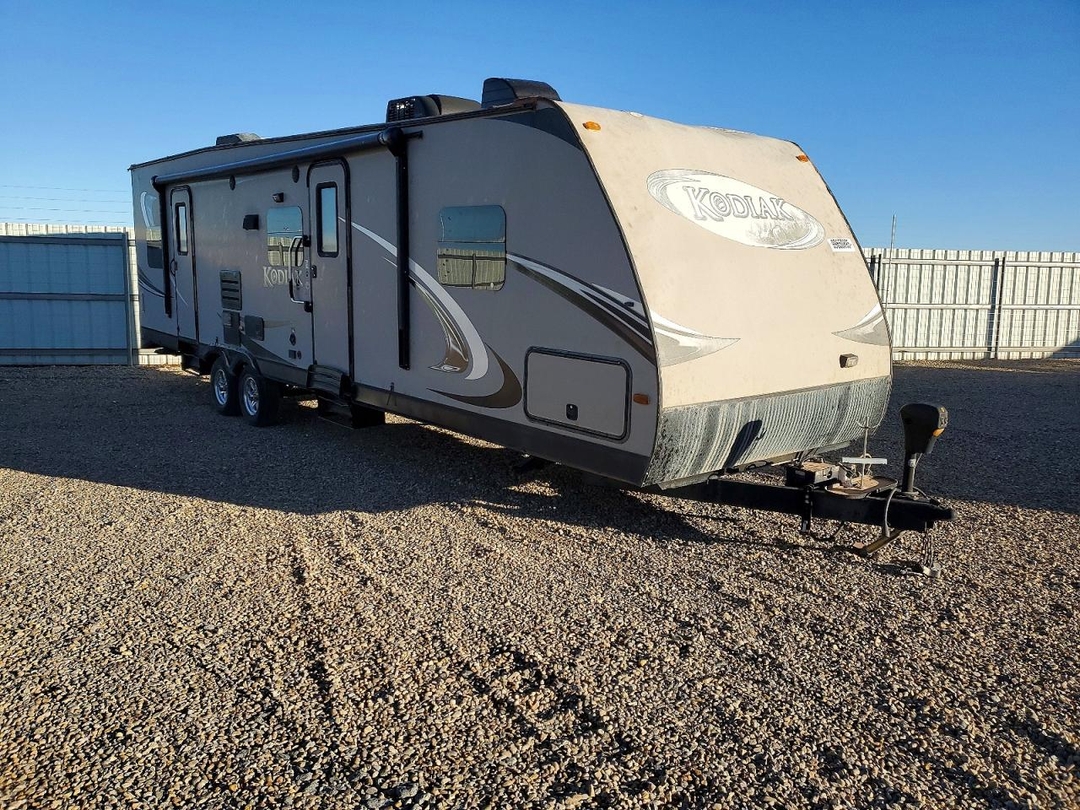 منظر 2013 DUTCHMEN KODIAK CAMPER، زاوية 1