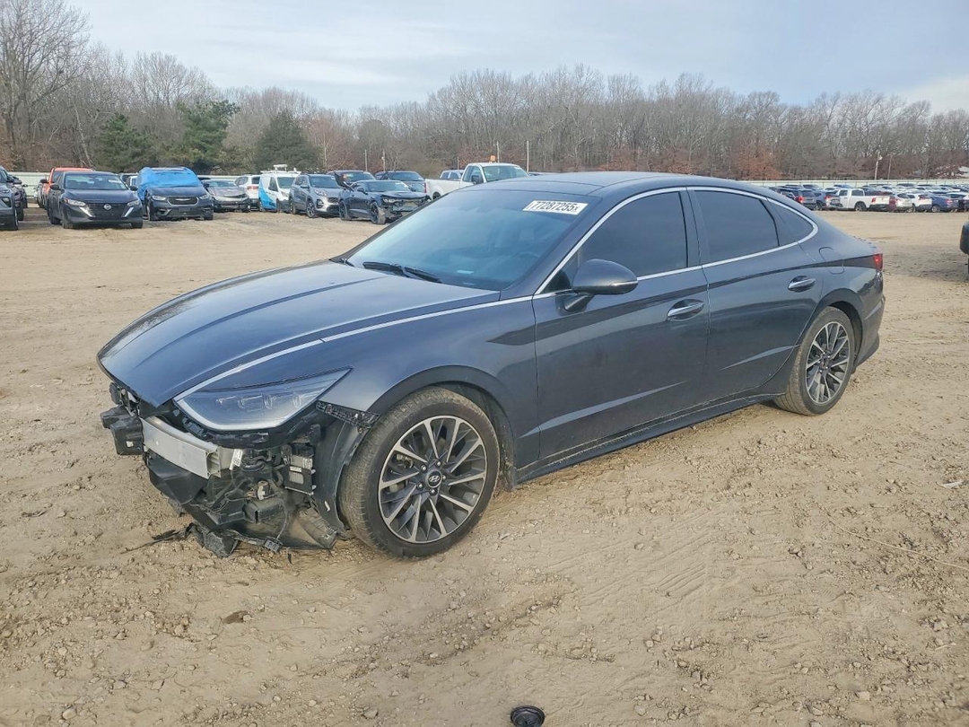 Vue de 2020 HYUNDAI SONATA LIMITED, angle 1