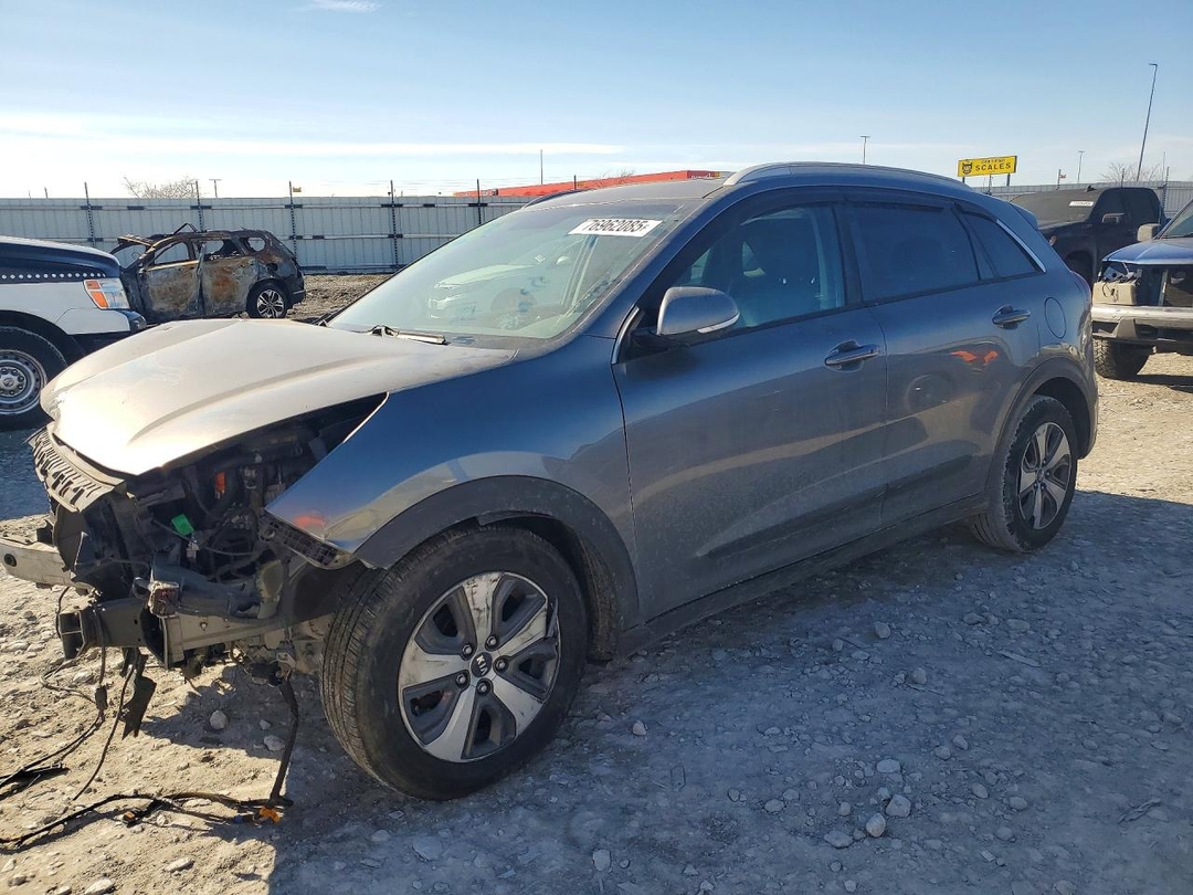 Vue de 2017 KIA NIRO EX, angle 1