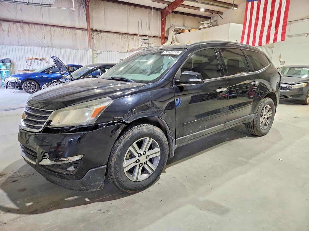 منظر 2016 CHEVROLET TRAVERSE LT، زاوية 1