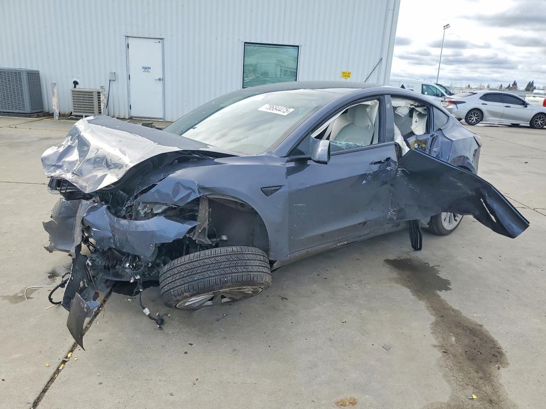 منظر 2021 TESLA MODEL 3، زاوية 1