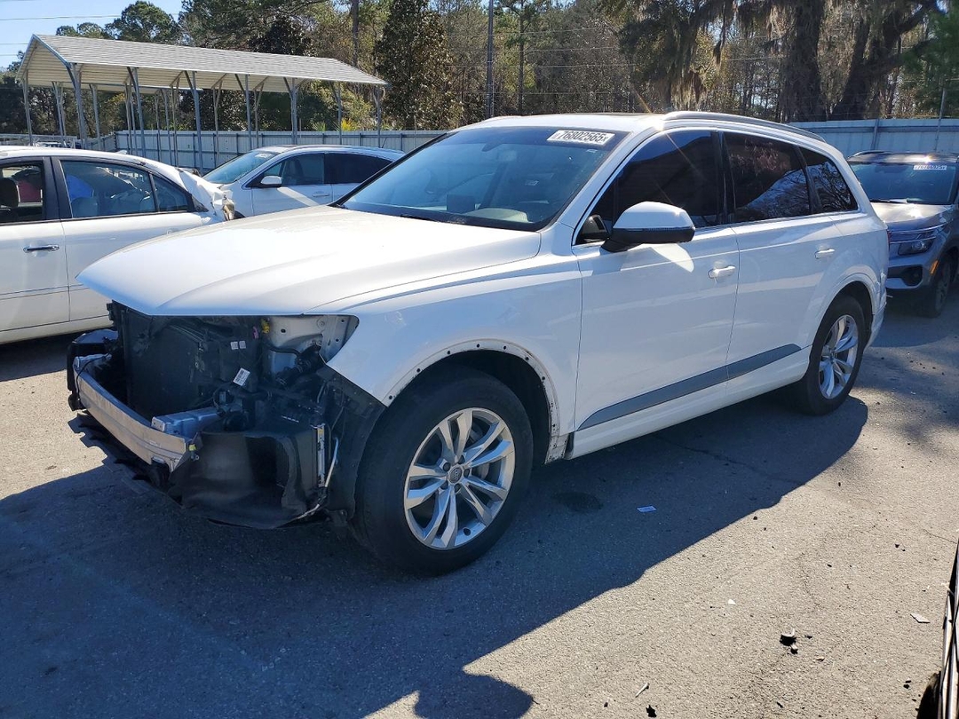 Vista de 2017 AUDI Q7 PREMIUM PLUS, ángulo 1