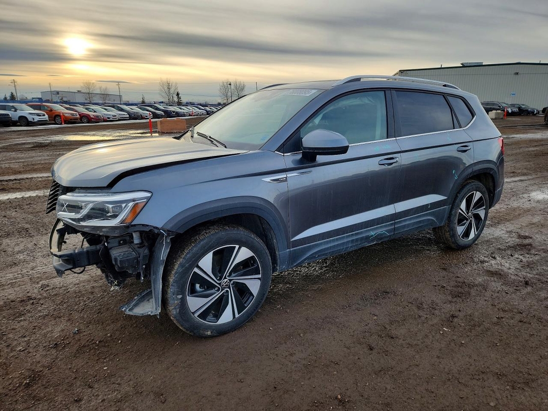 Vue de 2024 VOLKSWAGEN TAOS SEL, angle 1