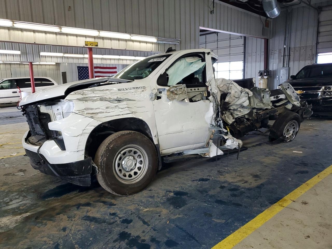 منظر 2023 CHEVROLET SILVERADO K1500، زاوية 1