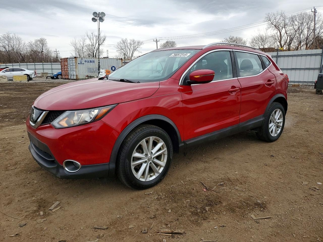 Vue de 2018 NISSAN ROGUE SPORT SV, angle 1