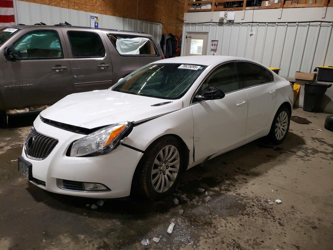 منظر 2012 BUICK REGAL، زاوية 1