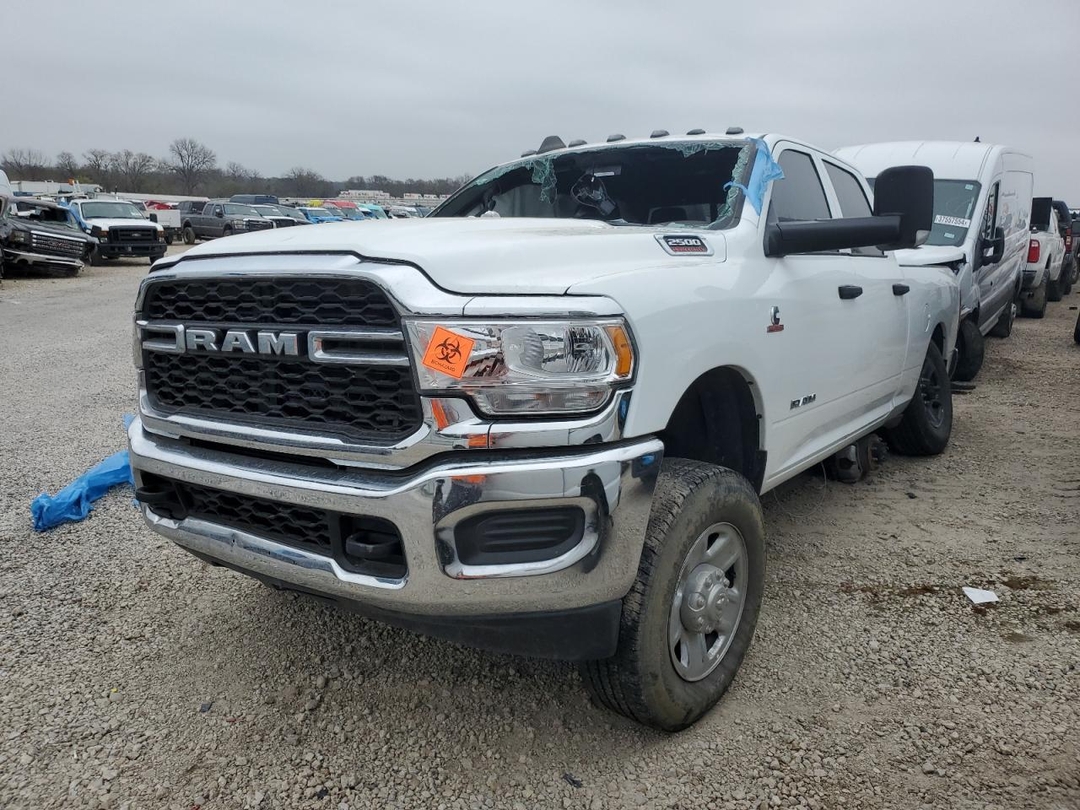 منظر 2022 RAM 2500 TRADESMAN، زاوية 1