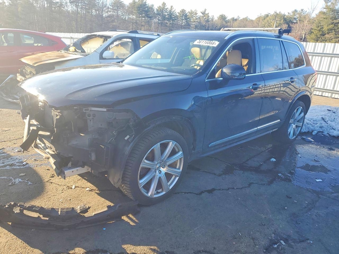 منظر 2019 VOLVO XC90 T8 INSCRIPTION، زاوية 1