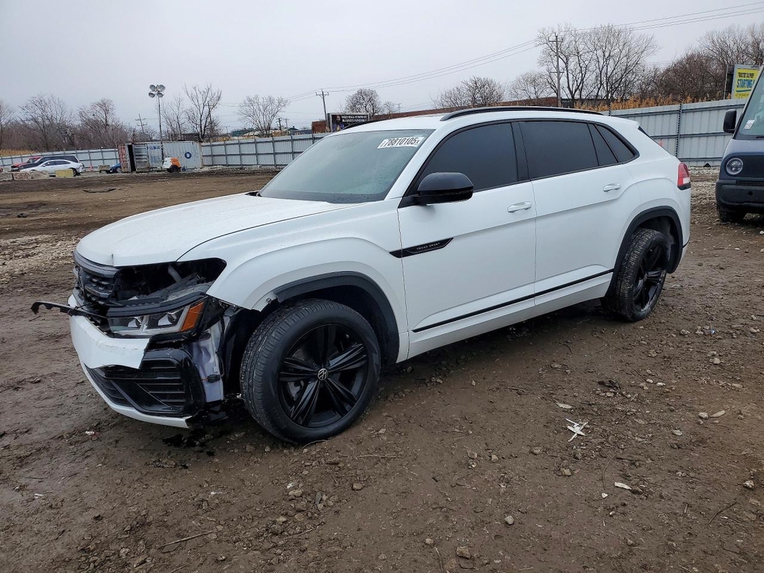 Vue de 2022 VOLKSWAGEN ATLAS CROSS SPORT SEL R-LINE, angle 1