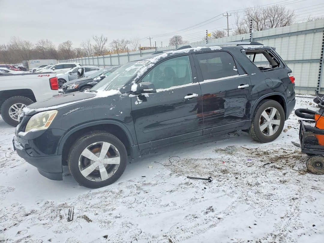 Vue de 2012 GMC ACADIA SLT-1, angle 1