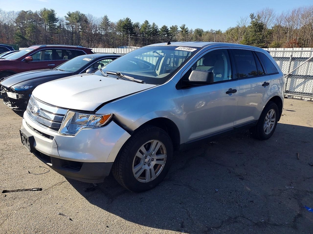 Vue de 2009 FORD EDGE, angle 1